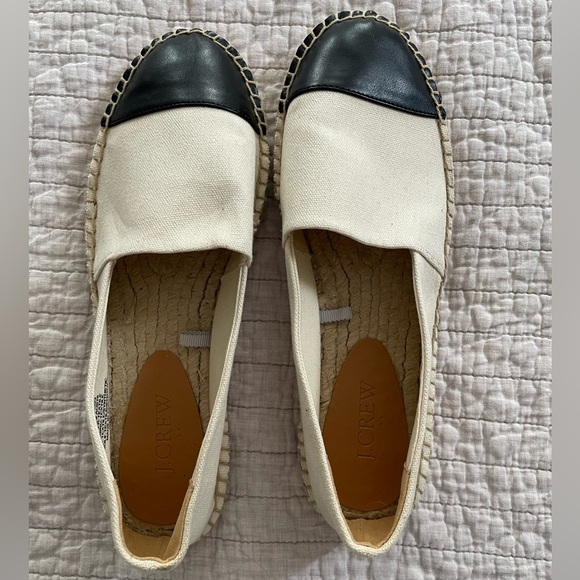 J. Crew Women's Black and Cream Faux Leather Toe Canvas Espadrilles Size 7.5 - Picture 1 of 6